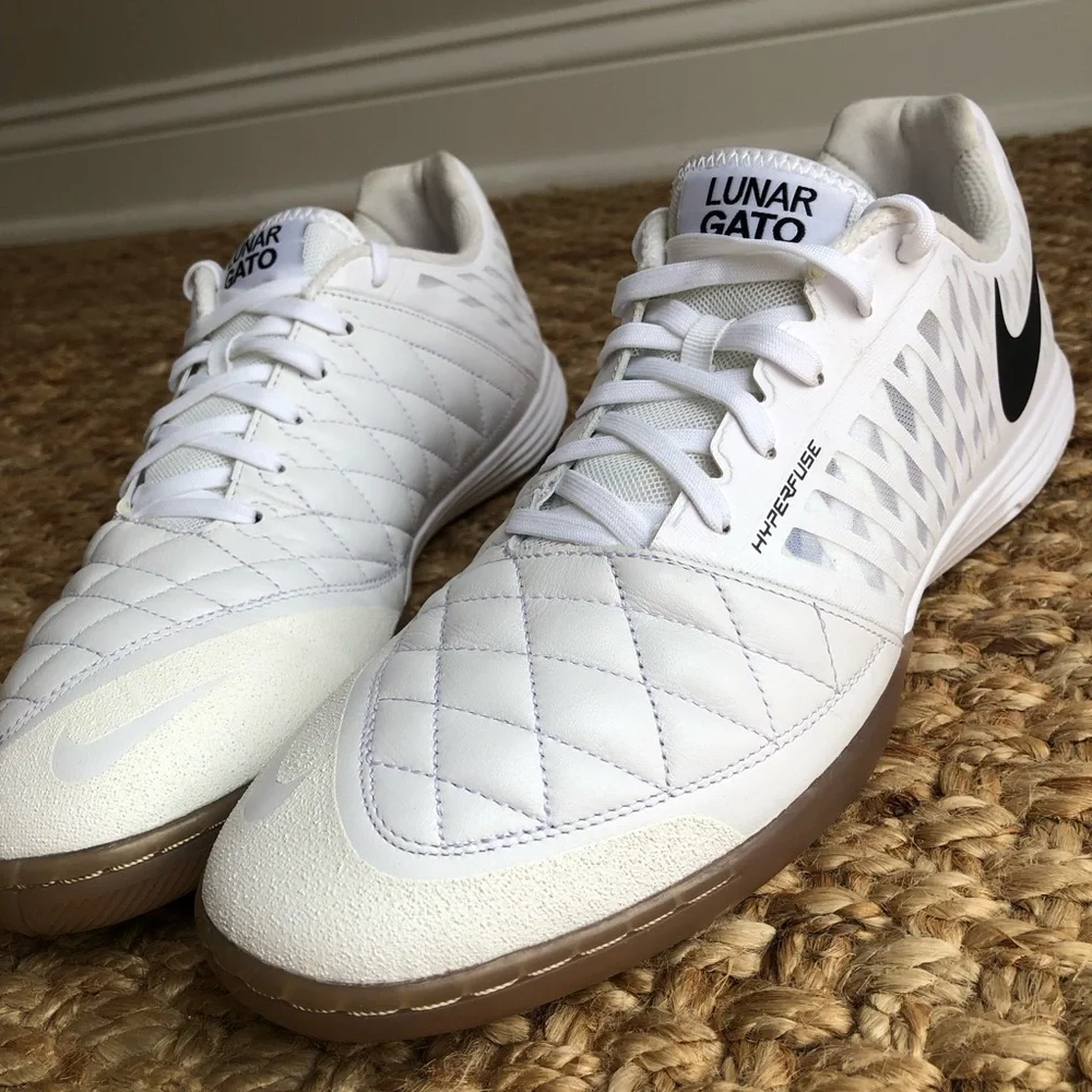 Nike Lunar Gato II. Style Number 580456. Size 11